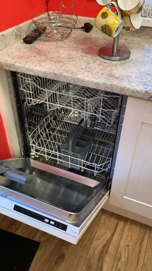 Mountroyal Victorian Studio Self Catering Apartment 3 벨파스트 외부 사진