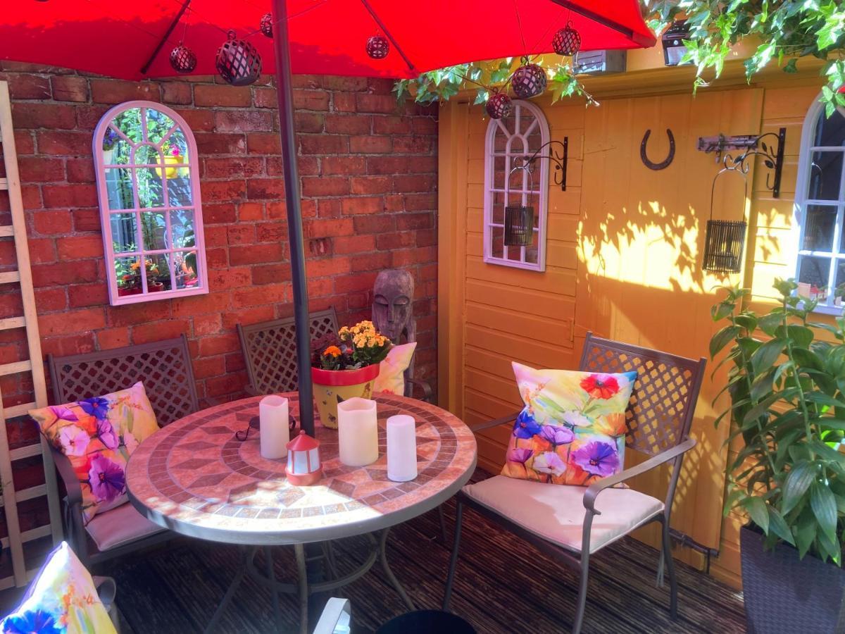 Mountroyal Victorian Studio Self Catering Apartment 3 벨파스트 외부 사진