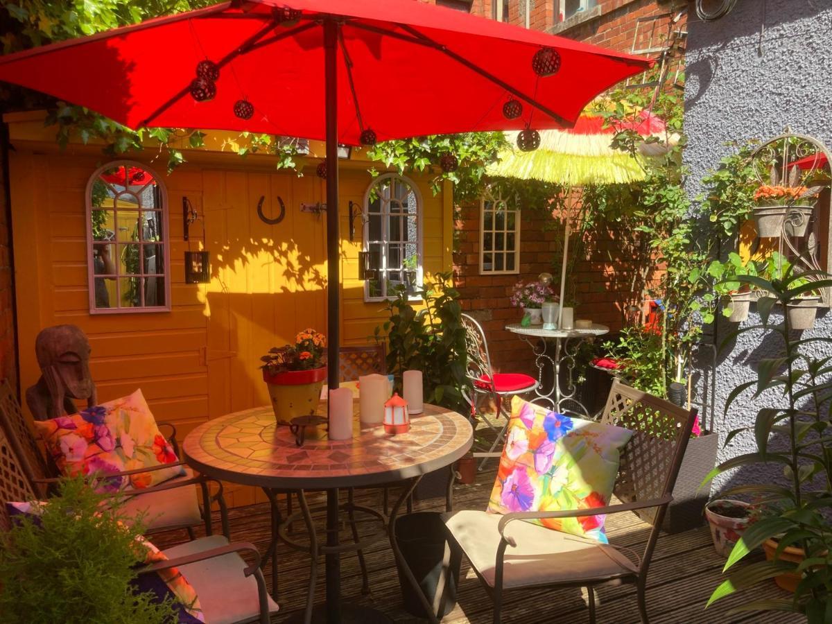 Mountroyal Victorian Studio Self Catering Apartment 3 벨파스트 외부 사진